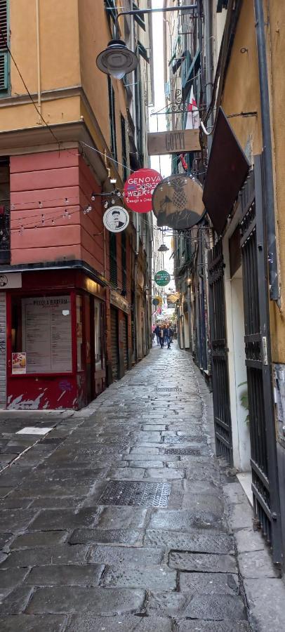 Baxeico Old Town Parking Free Apartment Genoa Bagian luar foto