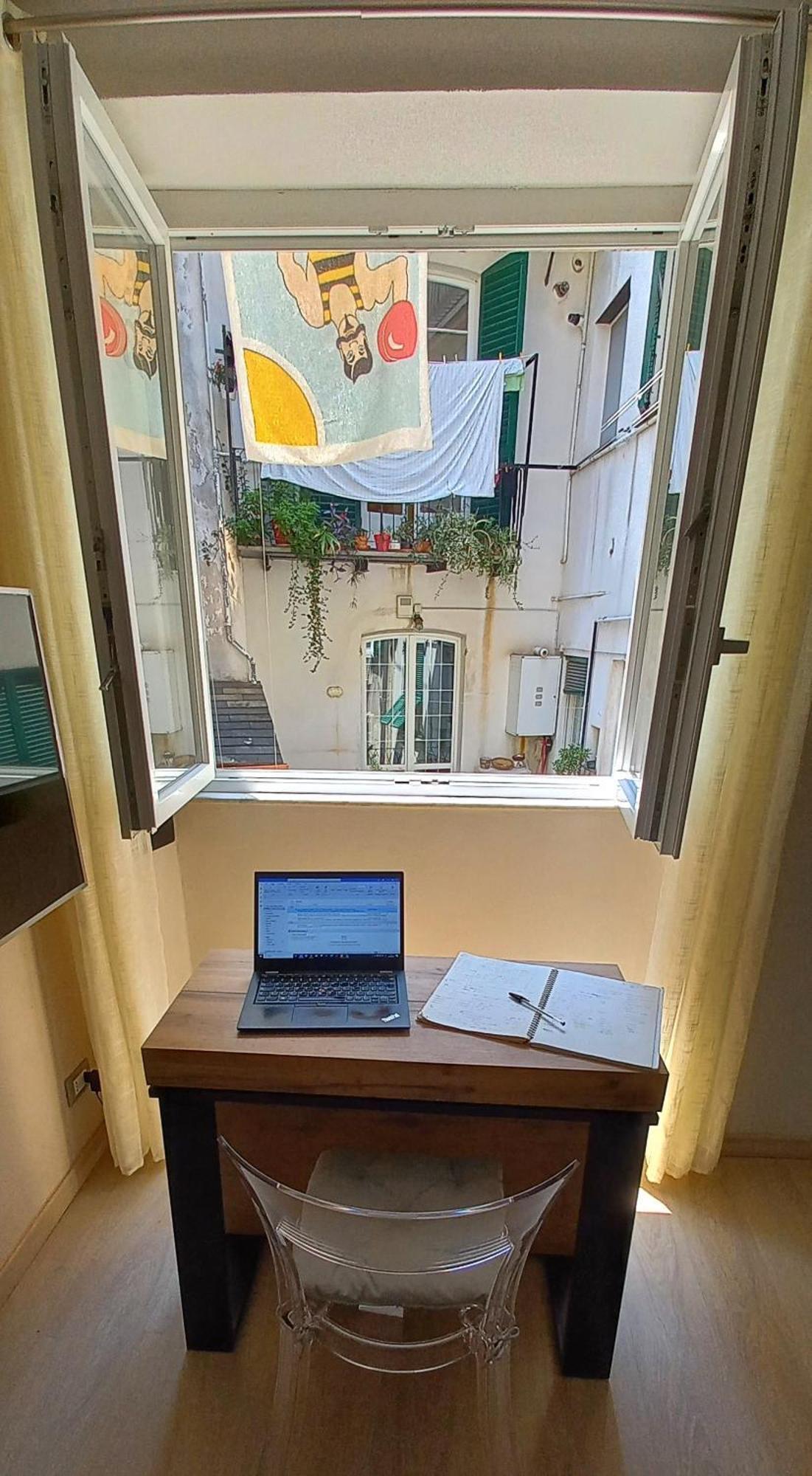 Baxeico Old Town Parking Free Apartment Genoa Bagian luar foto